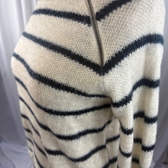 Navy and White Striped Lightweight Sweater with Zip at Shoulder - Picture 4 of 4